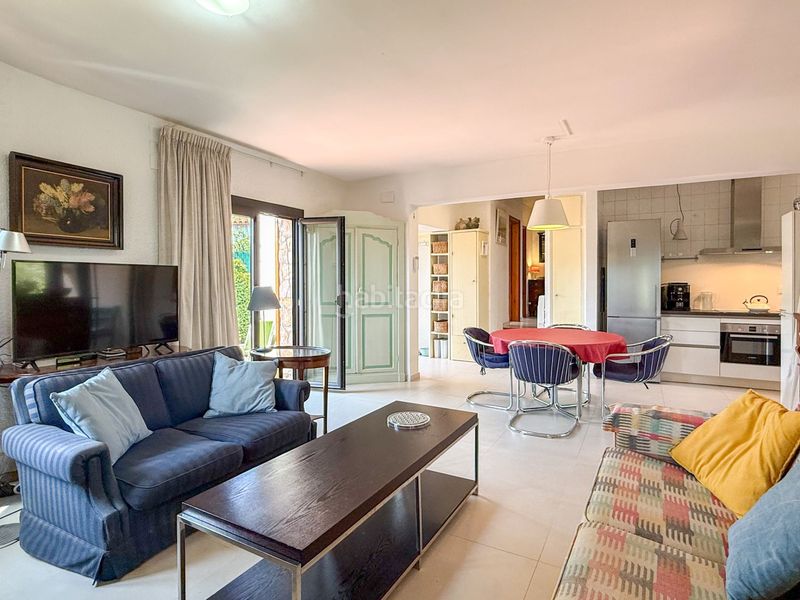 Foto f3289758-e916-4ea5-9e58-91f4586a1b34. Casa a liverpool 4 a Cabanyes-Mas Ambrós-Mas Pallí Calonge