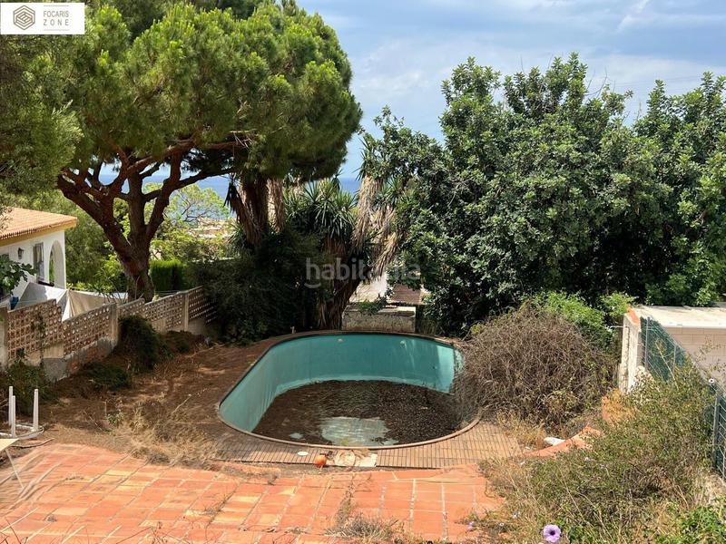 Foto 127bfaff-6ff3-4e71-8e7e-1a3ce1e8a3d7. Xalet amb aparcament piscina a Pinares de San Antón Málaga