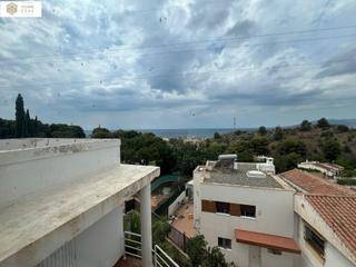 Xalet  De los almendros. Imponente chalet independiente en pinares de san antón