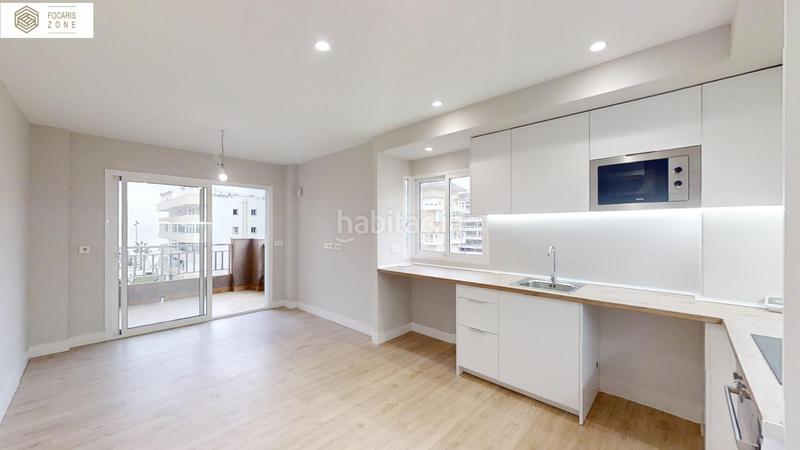 Foto 3dab072d-fb0e-416e-b88f-a40e1fddff63. Piso precioso piso reformado en Las Gaviotas - Carvajal Fuengirola