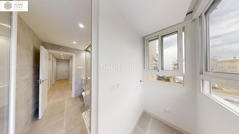 Foto ddc5bf45-990c-454d-835f-cf53de8847bb. Piso precioso piso reformado en Las Gaviotas - Carvajal Fuengirola