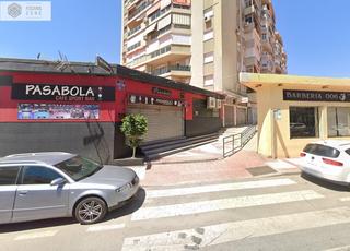 Locale commerciale in Calle ILDEFONSO GONZÁLEZ SOLANO