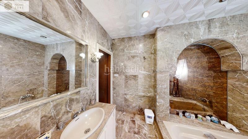Foto 023b696d-9053-41f5-bbb0-b55b1892ec4c. Casa bifamiliare in Barrio de Ciudad Jardín Málaga