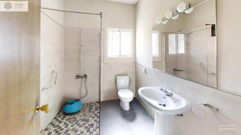 Foto 1be55d11-efe3-4289-abf6-c9b22d182596. Casa bifamiliare in Barrio de Ciudad Jardín Málaga