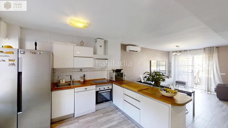 Foto 029fe863-9580-442a-88f7-b354d4b8d69b. Apartament amb aparcament piscina a Martiricos - La Roca - La Rosaleda Málaga