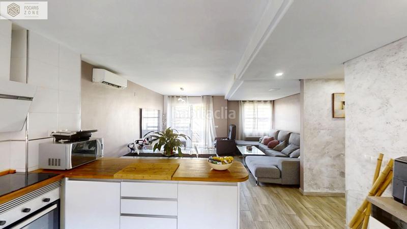 Foto 5822d725-21cf-485a-a0a3-e015c0544667. Apartament amb aparcament piscina a Martiricos - La Roca - La Rosaleda Málaga