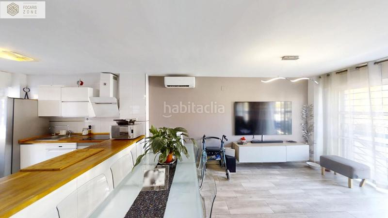 Foto ccc65f24-0de5-4718-b140-d81452512b0e. Apartament amb aparcament piscina a Martiricos - La Roca - La Rosaleda Málaga