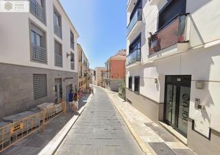 Aparcament cotxe  Calle dos aceras. Venta cuatro aparcamientos en el centro de málaga