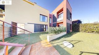 Chalet  Calle camelia. Impresionante villa de lujo en parque botnico resort and countr