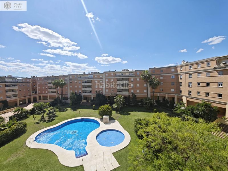 Foto aebfbfaa-b03f-415a-bf1a-17ca6f11584e. Pis amb calefacció aparcament piscina a El Consul - Ciudad Universitaria - El Romeral Málaga