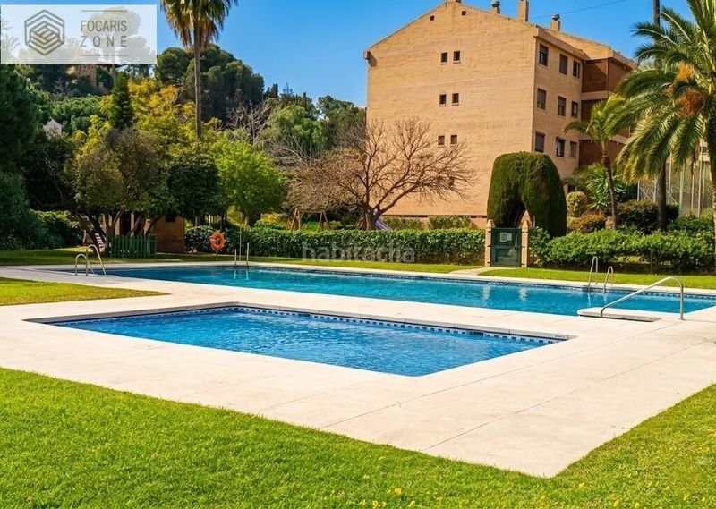 Foto 4e471dee-dae4-4ca7-8ad6-539b9840b365. Pis amb calefacció aparcament piscina a Mayorazgo Málaga