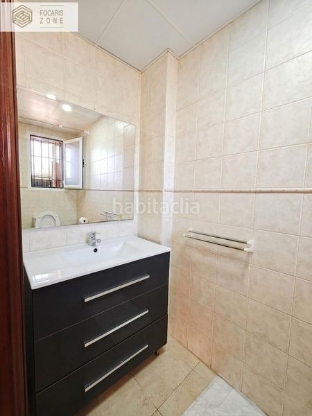 Foto 344b305a-83d9-450a-816c-f6ae1c92546d. Casa aparellada amb calefacció aparcament a Distrito Zeta - Recinto Ferial Cortijo de Torres Málaga