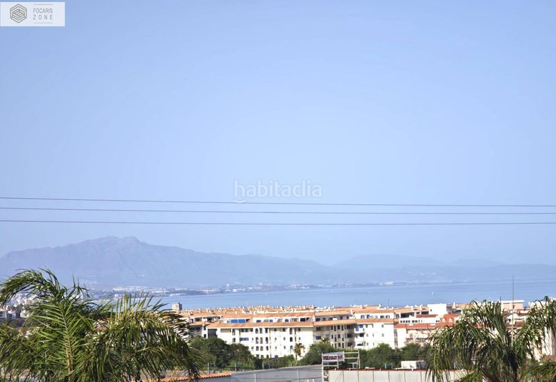 Foto e8ba9308-2219-4183-9535-9ff6c66f42f6. Pis amb calefacció piscina a San Luis de Sabinillas Manilva