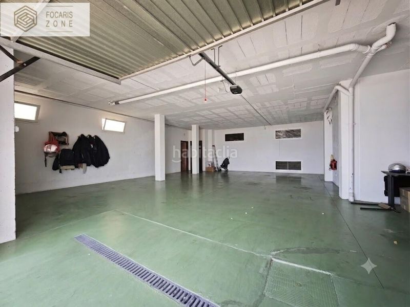 Foto 72b492f6-f22e-4a0b-b17b-d99a3ae38193. Casa aparellada amb calefacció aparcament piscina a Málaga