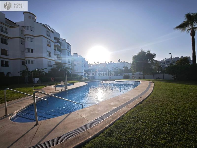 Foto 84db1a8c-6901-42d2-8c3f-c5b67065748e. Pis amb calefacció aparcament piscina a Hacienda Torrequebrada Benalmádena