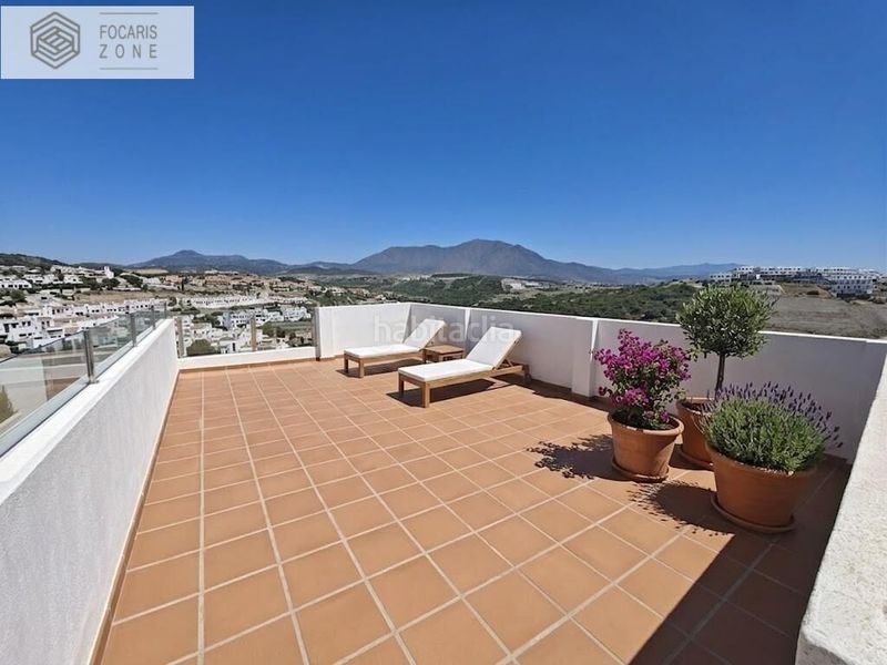 Foto 0d2cc199-db37-46f8-9cf9-3a1f0cc14394. Pis amb calefacció aparcament piscina a bahía de Casares Casares