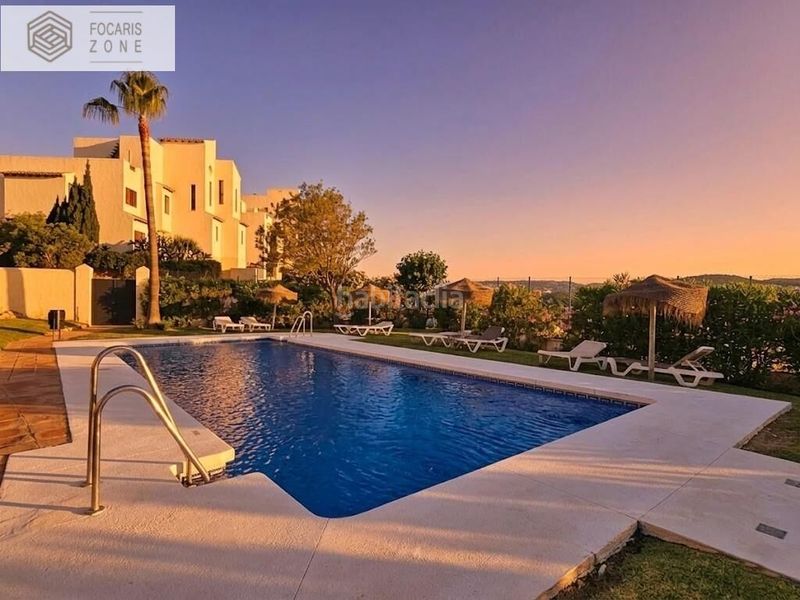 Foto bcc912f8-55d5-43a9-b670-c37f27ec5e7e. Pis amb calefacció aparcament piscina a bahía de Casares Casares