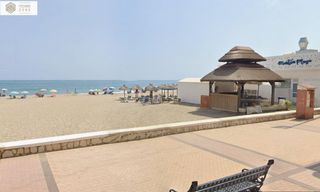 Flat  Calle ricardo zamora. Precioso piso reformado junto al mar en fuengirola