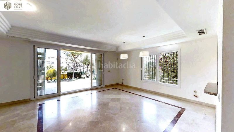 Foto 0e9a0d97-bbec-46b6-b7d7-4019879dd591. Casa aparellada amb calefacció aparcament piscina a Mijas