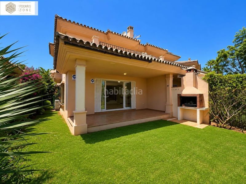 Foto 42b225a4-c7ad-4a5b-b83e-03ce26ad315c. Casa aparellada amb calefacció aparcament piscina a Mijas