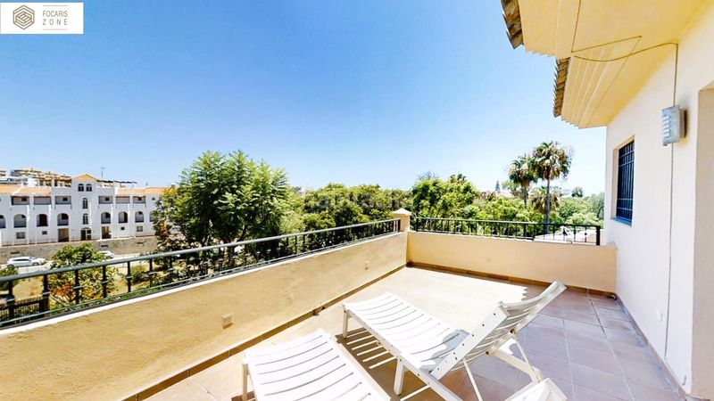 Foto a38bdb55-925b-497c-99dc-26876178d2f3. Casa aparellada amb calefacció aparcament piscina a Mijas