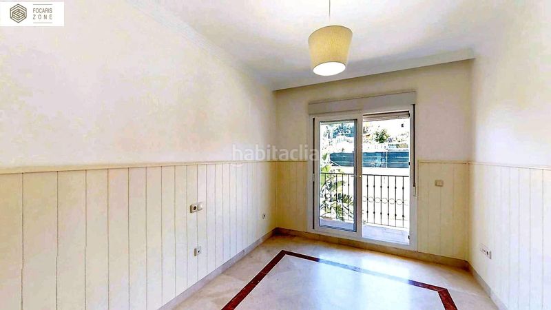 Foto b95f9e1b-22f3-4358-a97d-f444bbc7ba7c. Casa aparellada amb calefacció aparcament piscina a Mijas