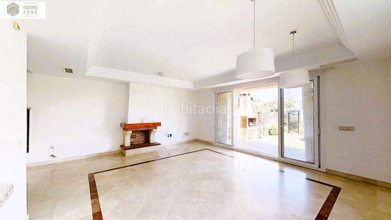 Foto be9ff441-a8bf-4b14-873c-4d55502107e0. Casa aparellada amb calefacció aparcament piscina a Mijas
