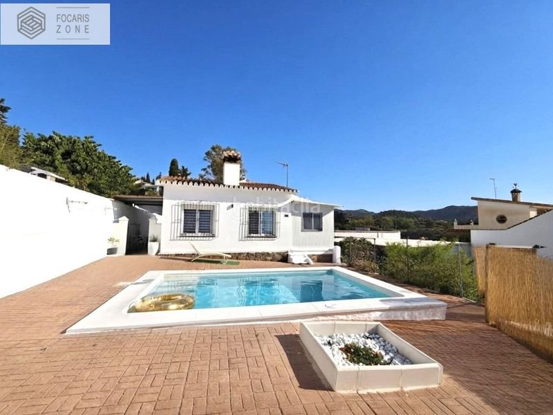 Foto 63df3239-66c8-4da7-b361-2c5ccc58d618. Chalet mit parking pool in Diseminados Rincón de la Victoria