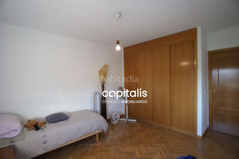 Foto 7650d472-b779-4e08-9e89-53bde0213015. Casa amb calefacció piscina a Ensanche Alcalá de Henares