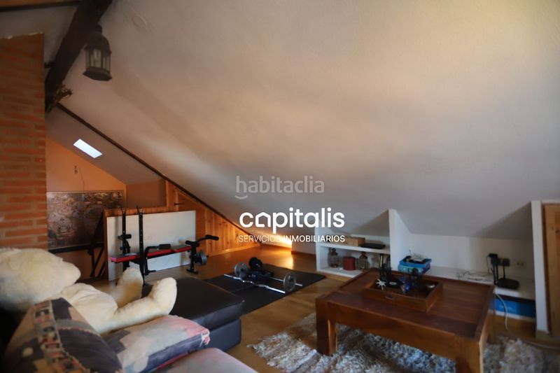 Foto a337c9f9-fb1f-4baf-a712-24219a94d37d. Casa amb calefacció piscina a Ensanche Alcalá de Henares