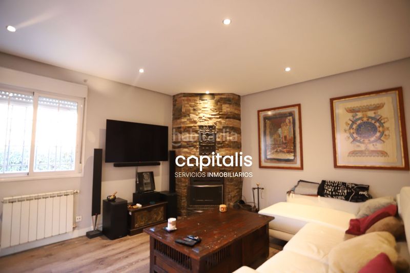 Foto d170a682-70ad-43bb-9ca2-14a9b865fcca. Casa amb calefacció piscina a Ensanche Alcalá de Henares