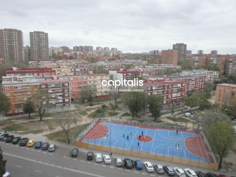 Foto 4d39bd13-324c-4596-b71b-3c0565a6d316. Lloguer pis amb calefacció a Media Legua Madrid