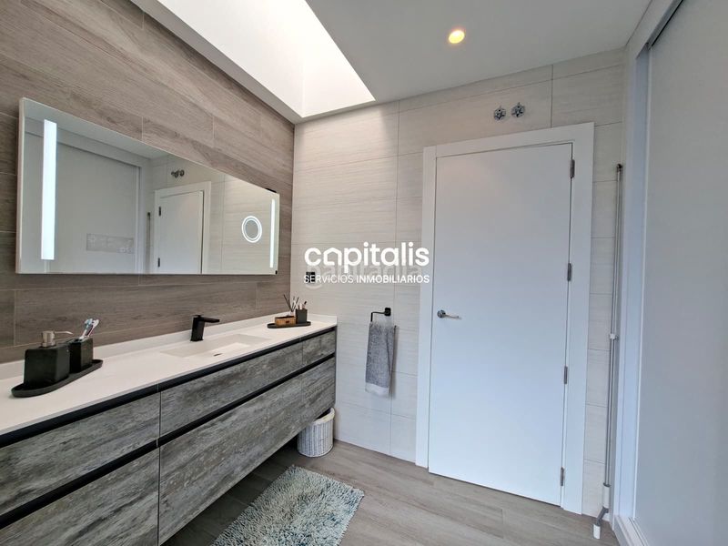 Foto 71f65a99-1430-4b24-b14f-4143d10275ac. Lloguer casa amb calefacció piscina a Los Satélites-Roza Martín Majadahonda
