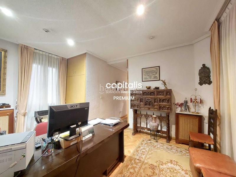 Foto 302d9ebb-5f2f-40c5-a758-9c4b46536750. Rent office space with heating in Goya Madrid