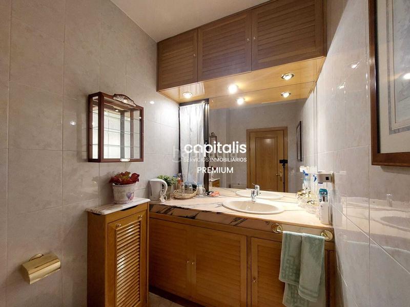 Foto 4fb3b1d9-61ed-4600-8c68-a194d206652e. Rent office space with heating in Goya Madrid