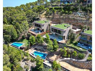 Casa a Sa Riera-Sa Fontansa. Obra nueva terminada en begur casa a estrenar en la costa brava