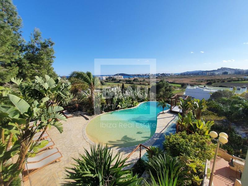 Foto fe2ce1cd-22da-4605-8cf0-6def59e9193f. Affitto chalet con parcheggio piscina in Jesús Santa Eulària