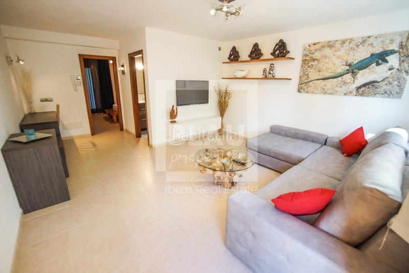 Foto e5890322-e254-41b6-9194-5e828feec29c. Location chalet avec parking piscine dans Jesús Santa Eulària