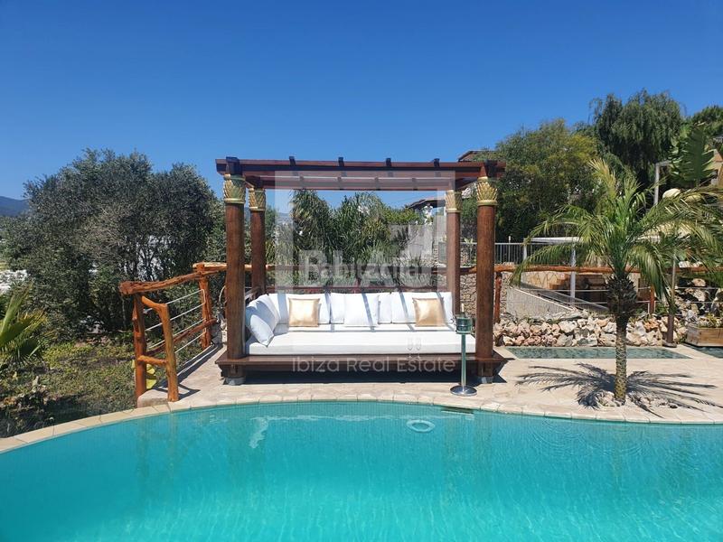 Foto 4ac313c1-1516-4180-ac00-64e274f04e0c. Rent chalet with parking pool in Jesús Santa Eulària