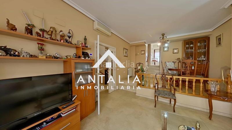 Foto 57ae56b2-d384-4f25-8543-73dca54a16e2. Casa adossada amb calefacció a nuevo Cáceres Cáceres