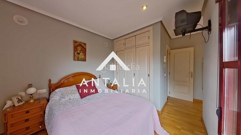 Foto 7a2c91d6-9bd3-4fa9-83a9-59e0ef0d2be9. Casa adossada amb calefacció a nuevo Cáceres Cáceres