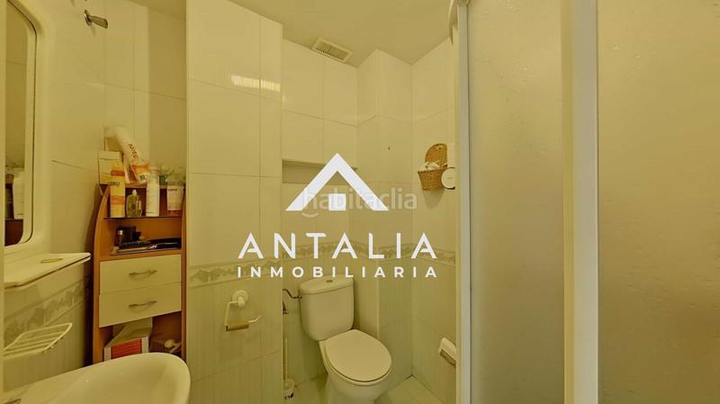 Foto d5cd34ad-a694-4ea4-b7e0-fa71129f46e4. Casa adossada amb calefacció a nuevo Cáceres Cáceres