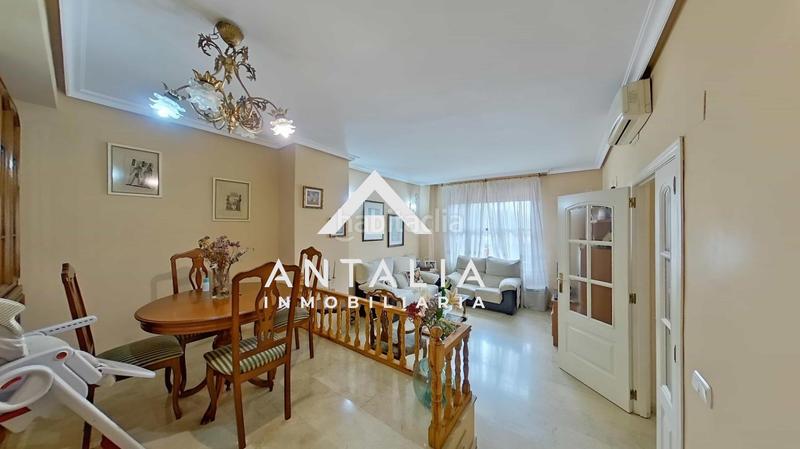 Foto ec26687d-c0b9-4387-9c73-cf2cc15bf5f9. Casa adossada amb calefacció a nuevo Cáceres Cáceres