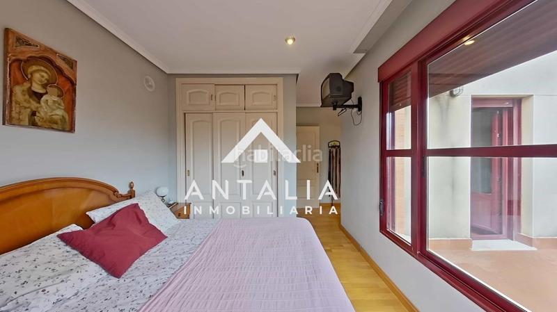 Foto fa3990b9-1414-4da0-a916-f9db6089a5e3. Casa adossada amb calefacció a nuevo Cáceres Cáceres