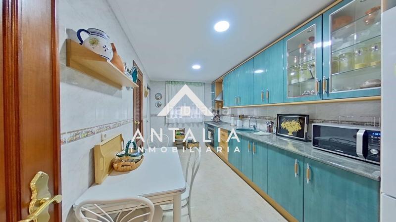 Foto a9f7f3b8-efa3-4bba-81ae-b28f4d98069f. Pis a Centro Cáceres