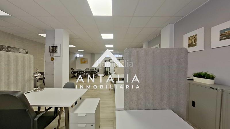 Foto 5a0a5b2d-ffb9-4648-84b9-6dcee2984f82. Miete büro mit heizung in nuevo Cáceres Cáceres