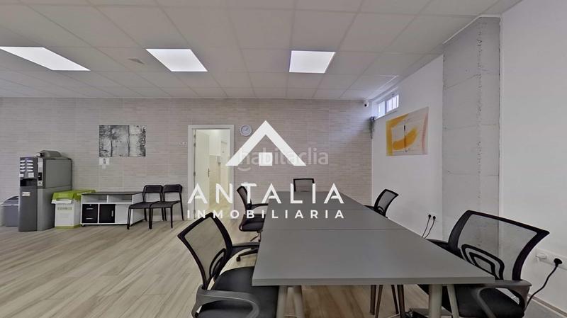 Foto 97f45087-649b-40c2-baf6-d968be7ab299. Rent office space with heating in nuevo Cáceres Cáceres