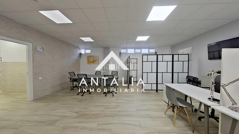 Foto e243c089-15d9-476d-ba7a-666786dd38ec. Rent office space with heating in nuevo Cáceres Cáceres