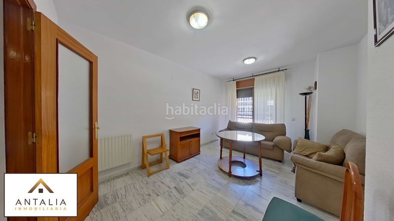 Foto 2b7806d1-6a50-4fad-8d3f-d3bc402f69ca. Lloguer pis a Centro Cáceres