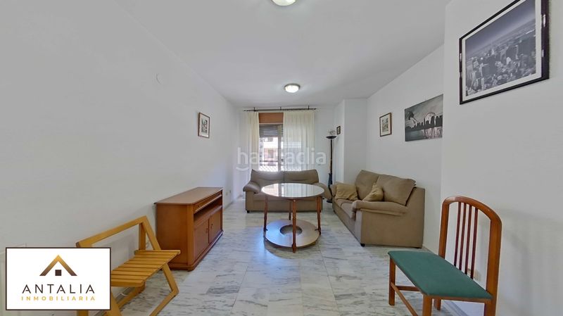 Foto b064f5e9-da50-4c2f-b9e3-4c72afe516b8. Lloguer pis a Centro Cáceres